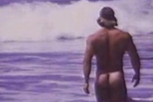 At the beach, an exhibitionist is showing his sexy curves, Added: 2017-12-16, Length: 00:02:01